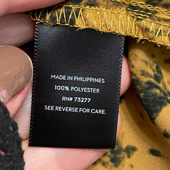 SIMPLY VERA WANG SLEEVELESS FLORAL PRINTED TOP XL - Picture 5 of 10